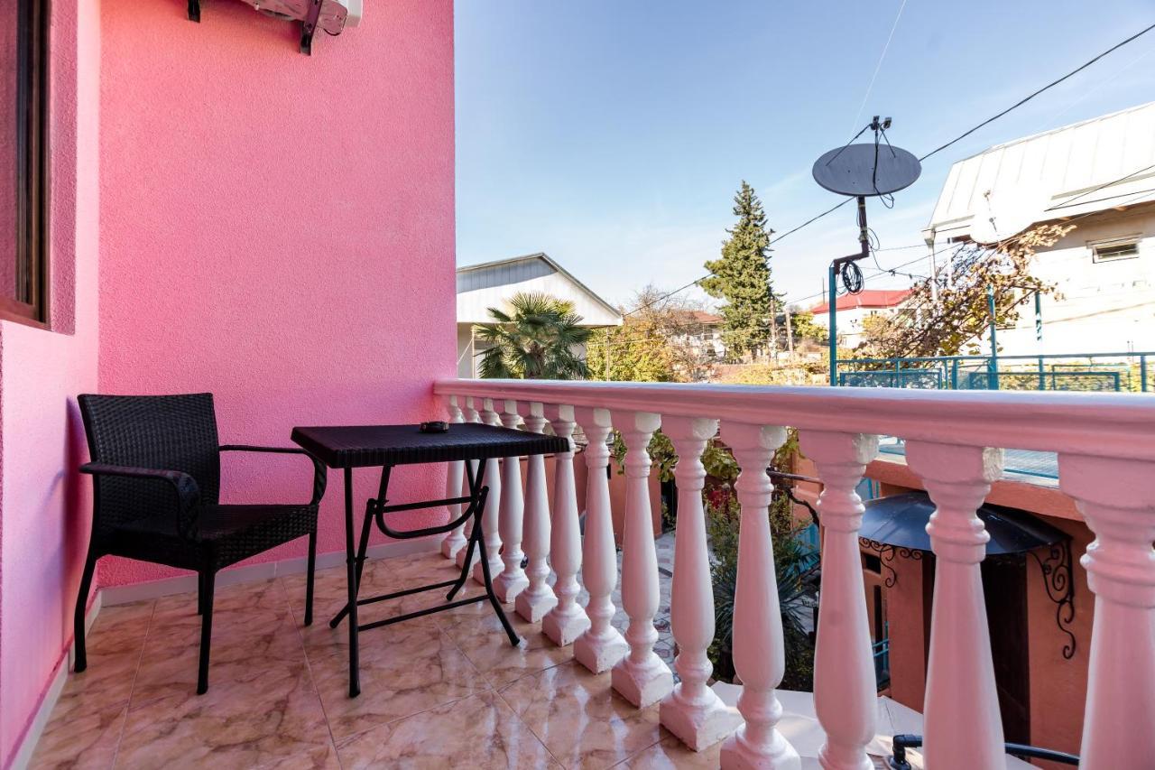 George Hotel Тбилиси Екстериор снимка