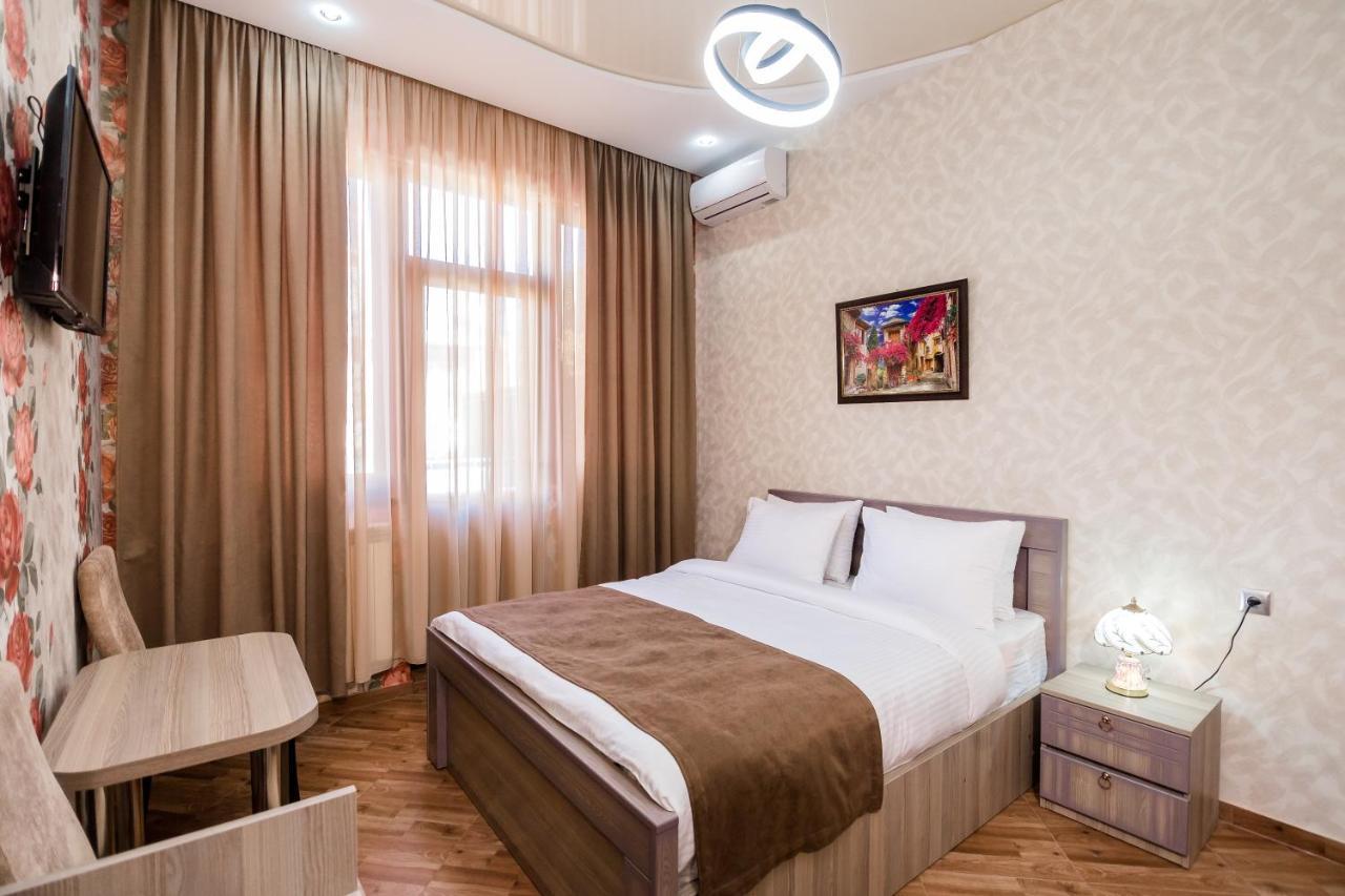 George Hotel Тбилиси Екстериор снимка
