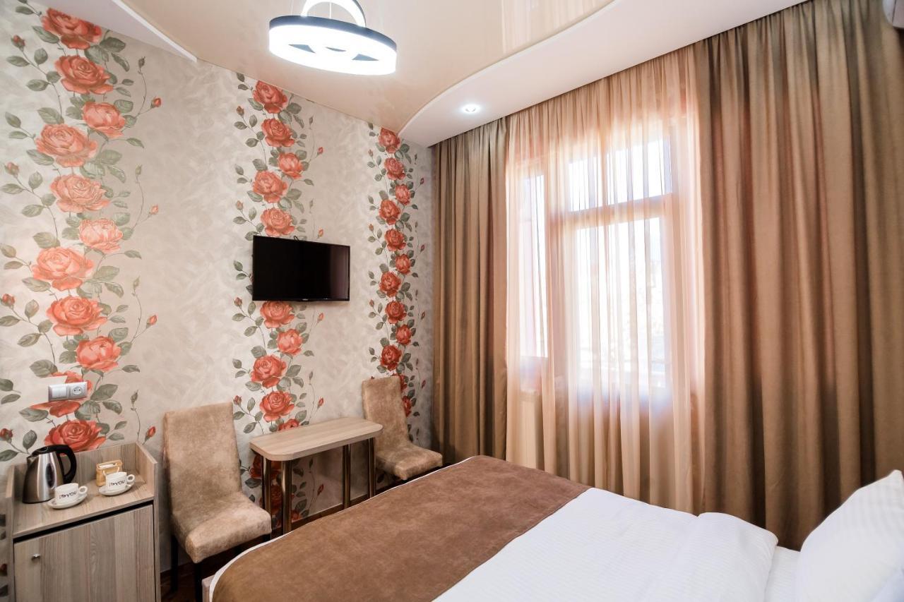 George Hotel Тбилиси Екстериор снимка