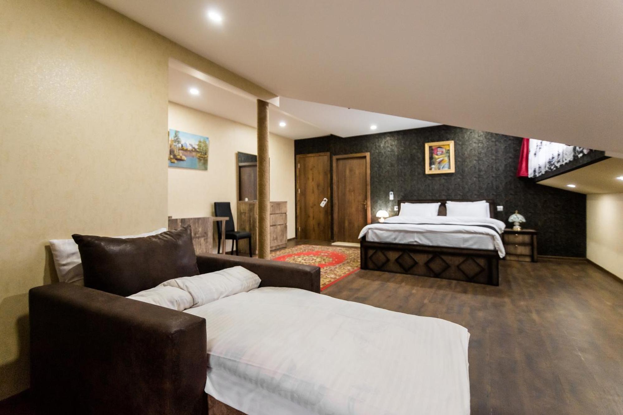 George Hotel Тбилиси Екстериор снимка