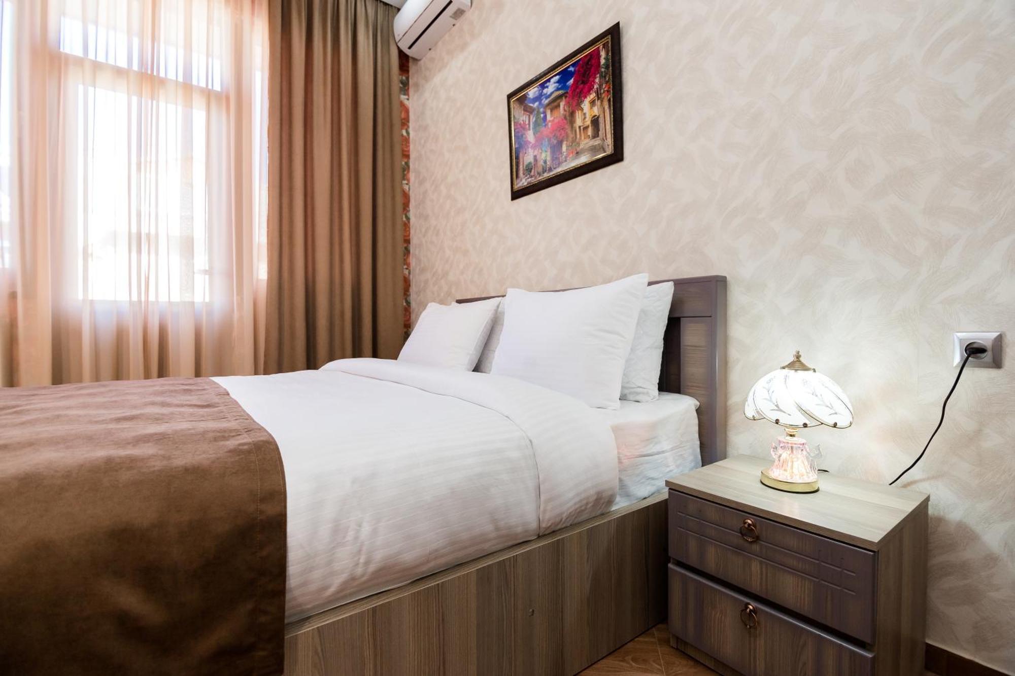 George Hotel Тбилиси Екстериор снимка