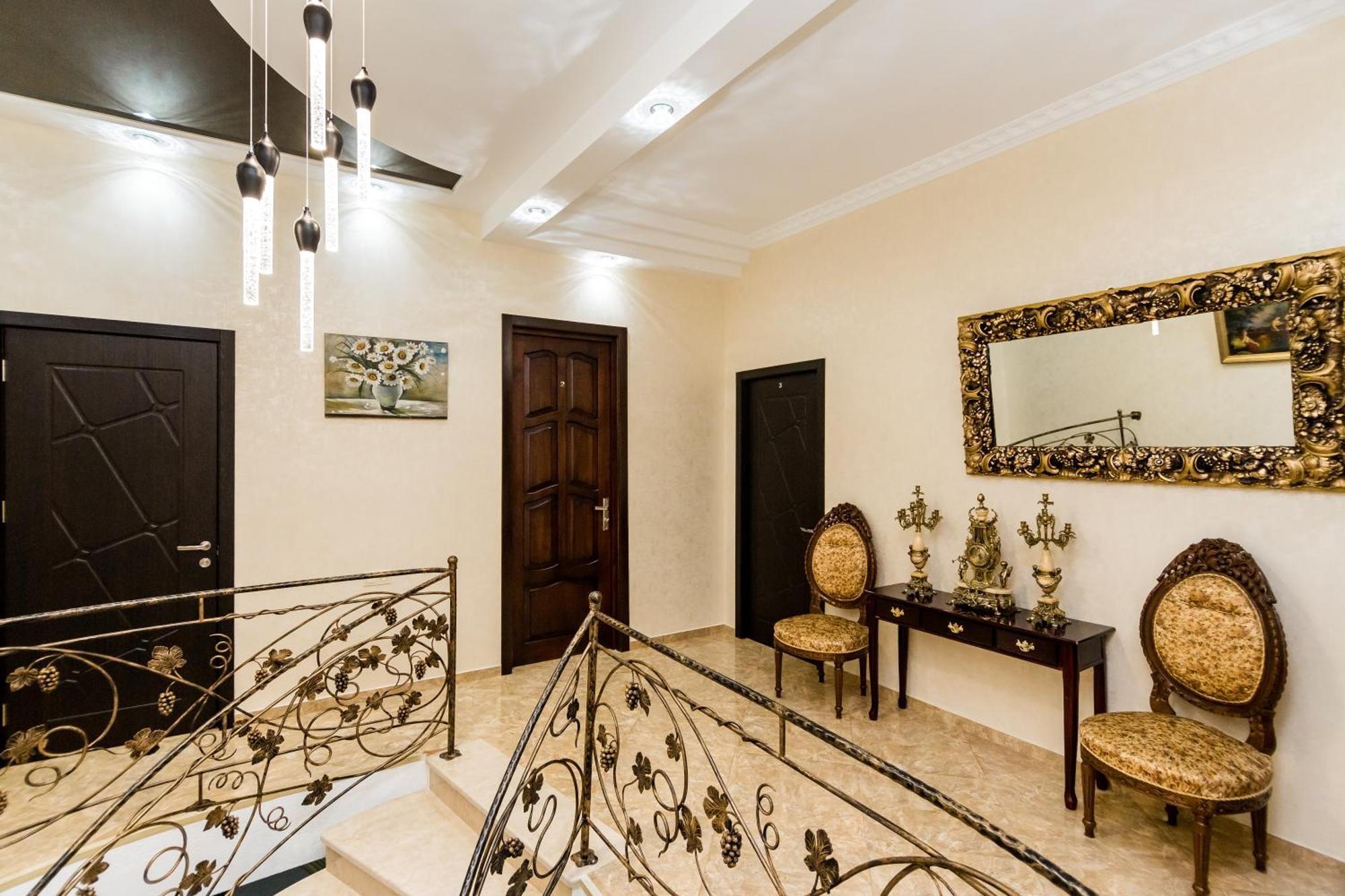George Hotel Тбилиси Екстериор снимка