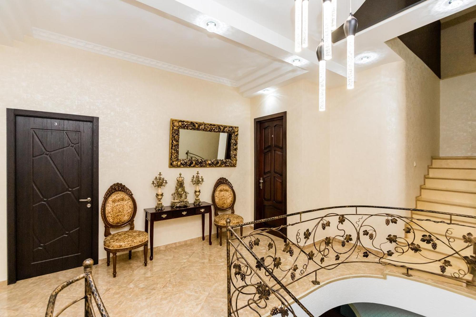 George Hotel Тбилиси Екстериор снимка