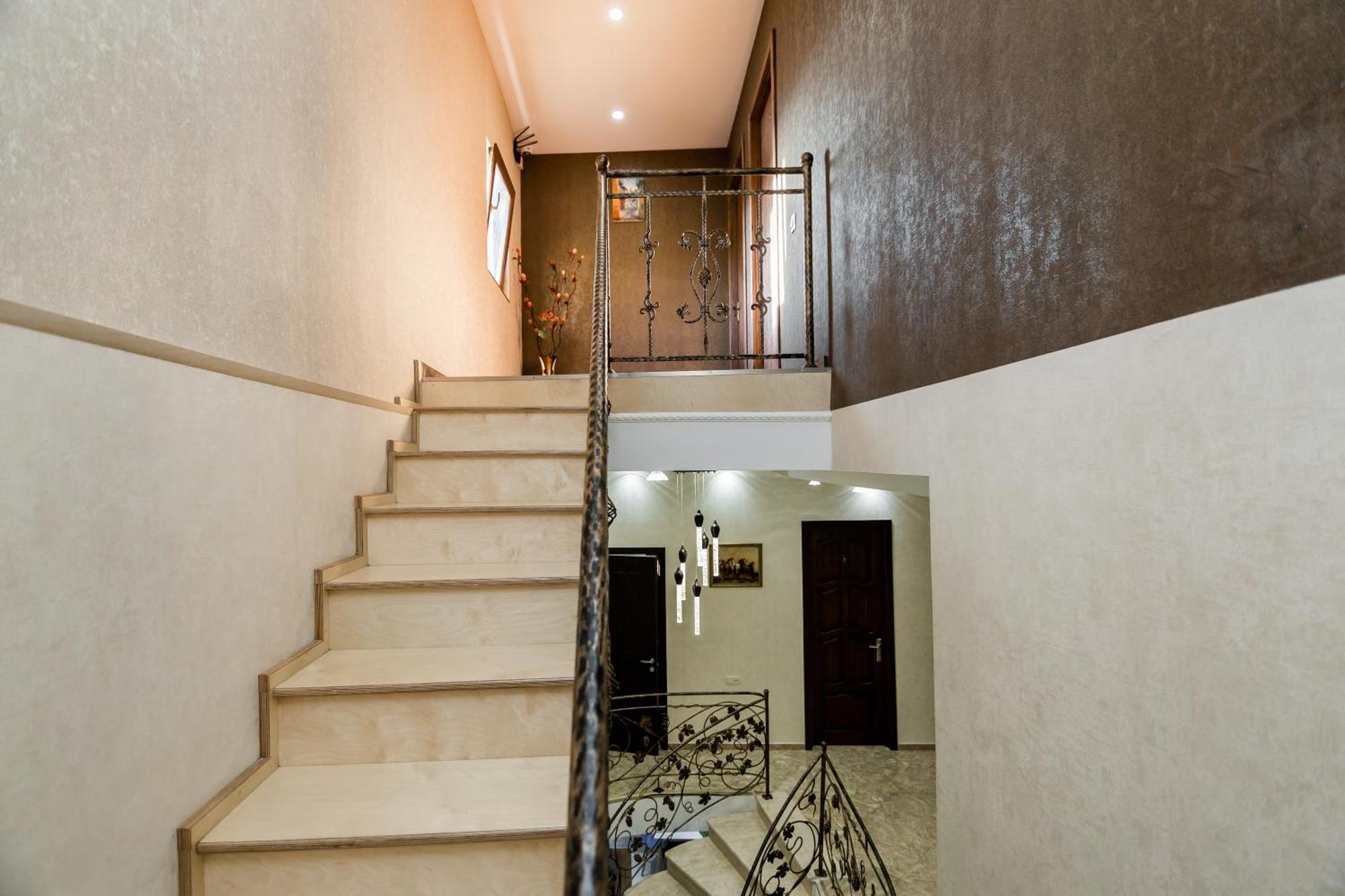 George Hotel Тбилиси Екстериор снимка